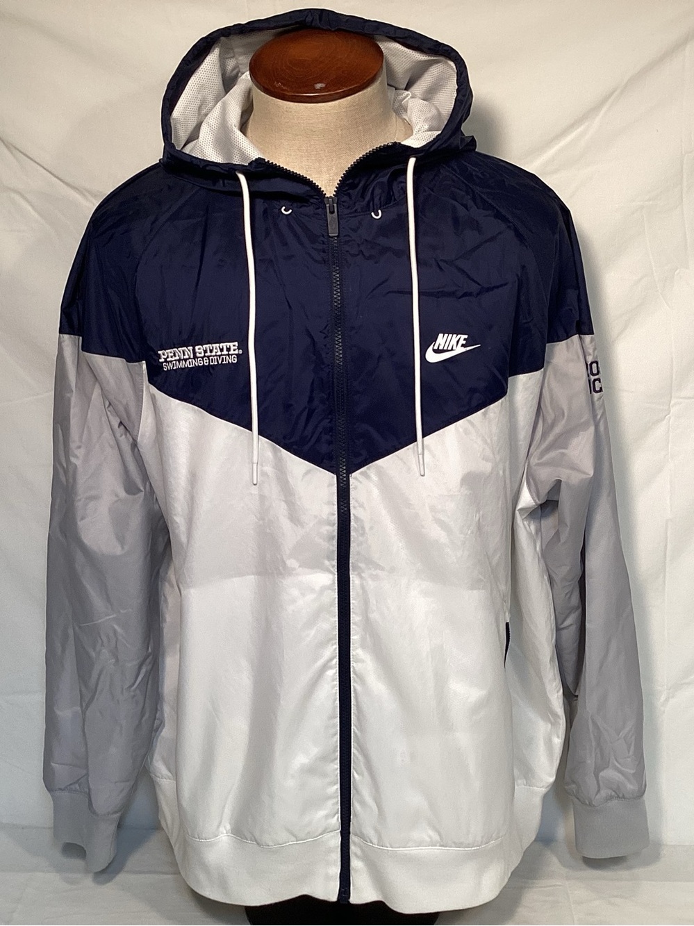 Nike Penn State Nittany Lions Swimming And Diving Windbreaker Jacket Mens XXL